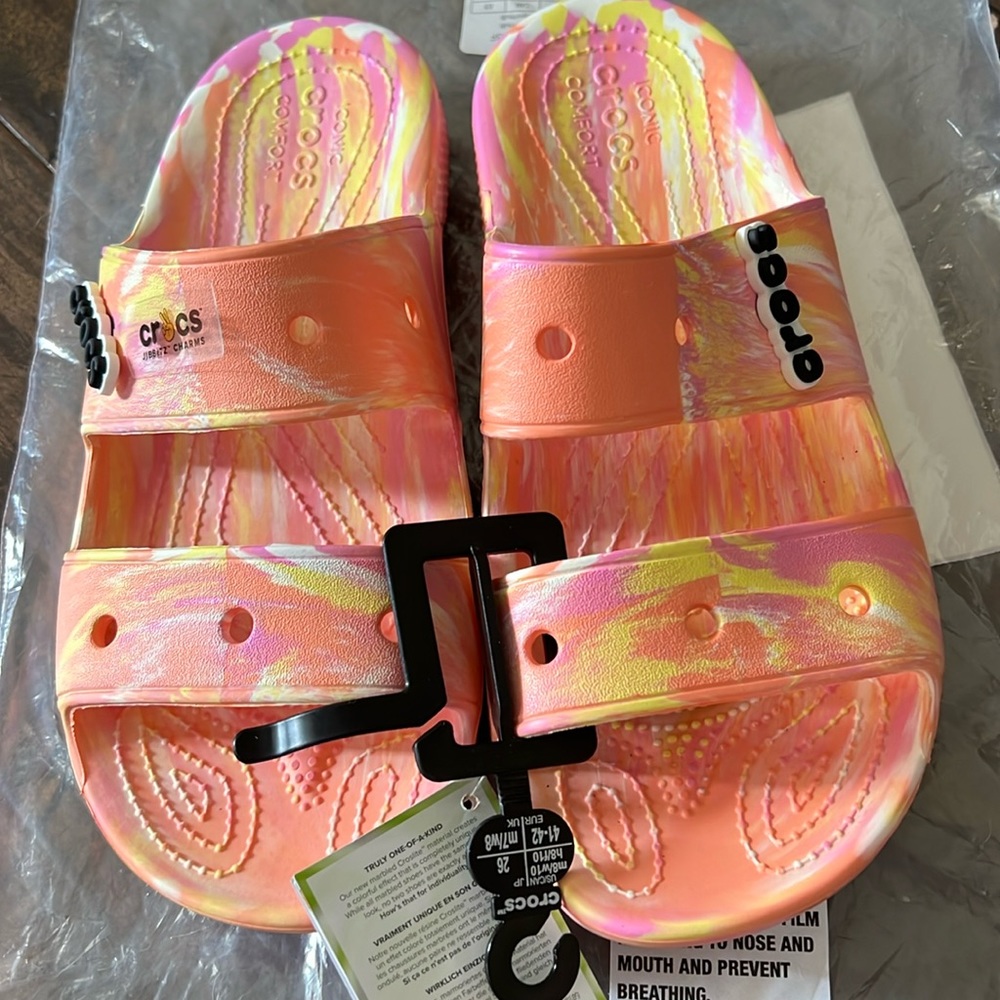 BNWT crocs size 10 womens